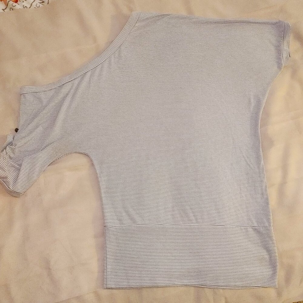 Women's Off the Shoulder Blouse